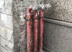 Трубы отрезаны. Враг не пройдёт! Трубы отрезаны. Враг не пройдёт!